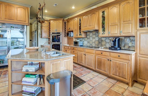 Debordieu Colony House | Second Row, Steps away from the Ocean, Pool Table, Large Sun Deck