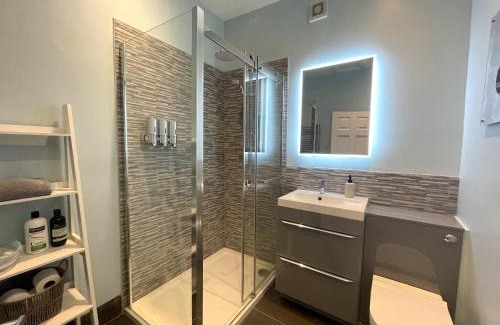Clifton Apartment | Secret Boutique Abode in Beautiful Clifton Village