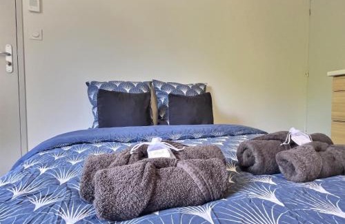 Tournus Apartment | 'Secret garden' De Miss.K Conciergerie