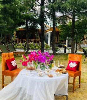 Kalam Hotel | Secret Garden Kalam