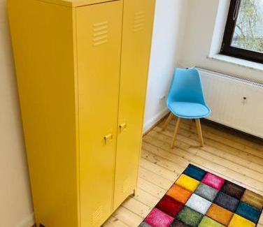 Hochfeld Apartment | SECRET HIDEAWAYS Design Apartment ARTstudio 5 nahe City l Messe l Hbf