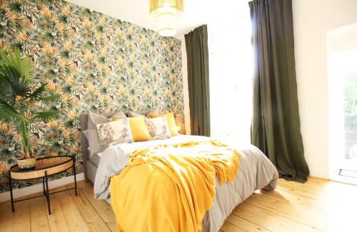 Hochfeld Apartment | SECRET HIDEAWAYS tropical Feeling mit 2 Schlafzimmer nahe City l Messe l Flughafen l Hbf