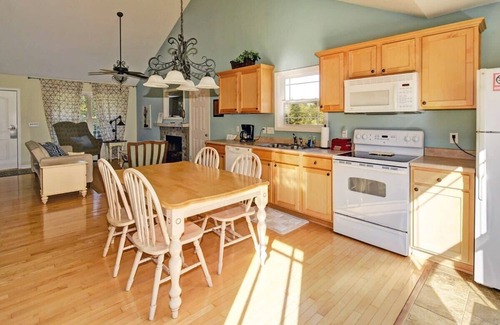 Taylorsville House | Secretariat 13 A true winner! Pet friendly w/fee