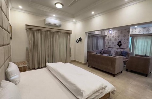 Islamabad House | Secure Inn Guest House Bahria Town