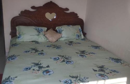 Dhaka Apartment | Secured Family Studio Apartment-near Airport,AC,Fridge,WiFi,Stove
