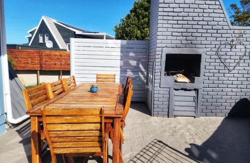 Sedgefield House | Sedgefield Holiday Accommodation