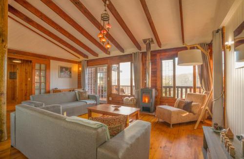 Sedgefield House | Sedgefield Views Holiday House with Stunning Panorama