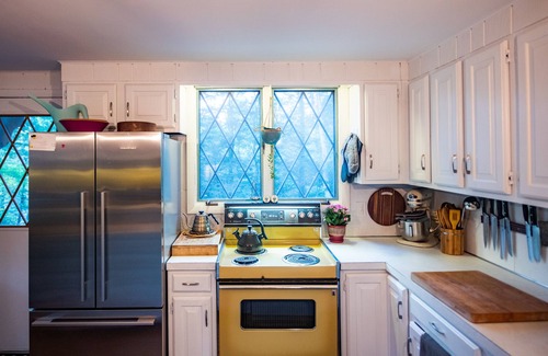 Pocono Pines Ski Chalet | Sedgwick Chalet/Lake Naomi/Poconos