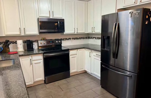 Apex House | Sedona Place -Home w/fenced yard