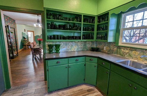 Alva House | See nearby attractions, Visit Little Sahara, great salt plains, Alabaster Cavern