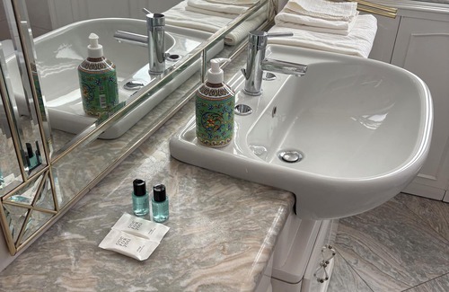 Salerno Bed & Breakfast | See The Sea B&B