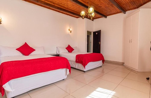 Laudium Bed & Breakfast | See You There Accommodation 2