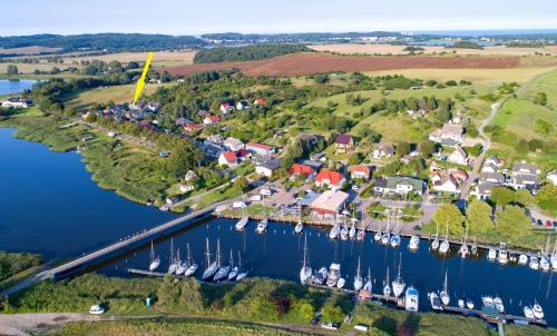 Neuensien Apartment | Seeblick 5 - Ruhig - Mönchgut