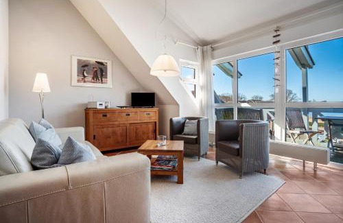 Neuensien Apartment | Seeblick Ferienwohnung