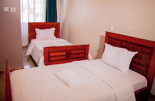 Entebbe Hotel | seed hotel