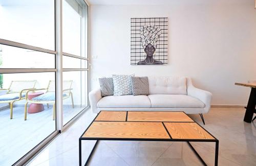 Tel Aviv City Center Apartment | Seeds of Gold by HolyGuest