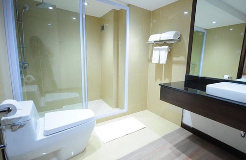 Uttaradit Hotel | Seeharaj Hotel Uttaradit