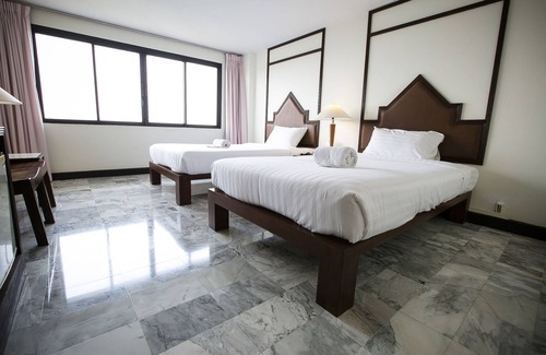 Uttaradit Hotel | Seeharaj Hotel Uttaradit