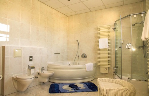 Plau am See Hotel | Seehotel Plau Am See