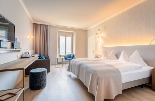 Brunnen Hotel | Seehotel Waldstaetterhof Swiss Quality