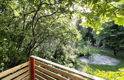 Gross Nemerow House | Seele Baumeln Lassen im Waldhaus /Oder in 5 min zum See Schlendern?
