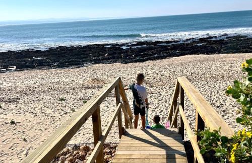 Jeffreys Bay Apartment | SEEMEEU