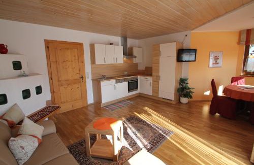 Nussdorf am Attersee Apartment | Seepension Neubacher KG