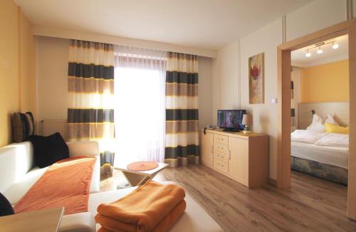 Nussdorf am Attersee Apartment | Seepension Neubacher KG