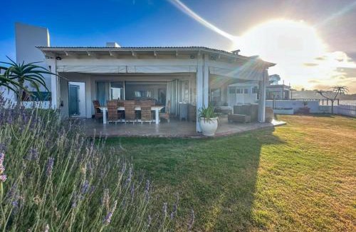 Hartenbos House | Seeplaas Beach House