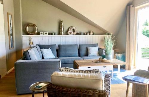 Hohwacht Apartment | Seesucht-Hohwacht - Grosse Ferienwohnung im Beachhouse-Stil, 2 Balkone, 2 SZ und nur 300m zum Strand