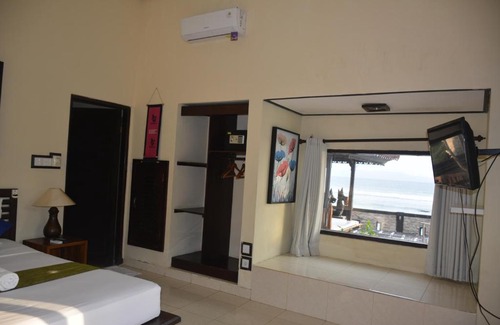 Candi Dasa House | Segara Wangi Beach Cottages