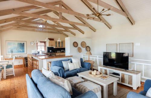 Simon's Town House | SEIA Dream offers stunning ocean views, sunny living spaces, plunge pool and terraces perfect for relaxing, Walk to Simons Town, Seaforth Beach, Boulders Beach penguins, high speed internet, smart TV and back up solar, ideal for families or remote work