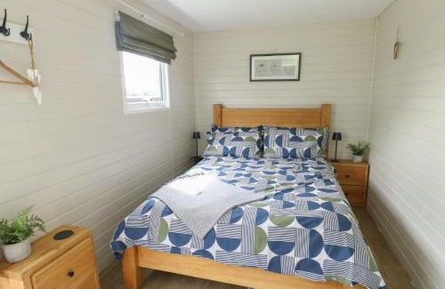 Ty Croes House | Seiriol Shepherds hut
