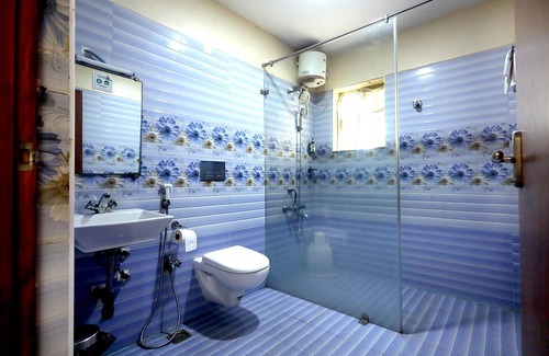 Taramani Hotel | Sekaran Hotel OMR Perungudi