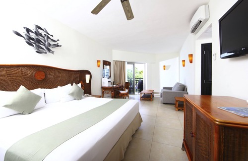 Villa Juarez Resort | Select Club at Sandos Caracol All Inclusive - Adults Only Area