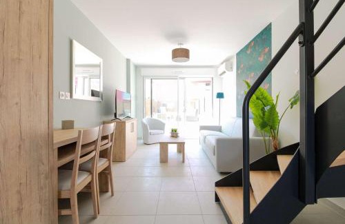 La Faviere Apartment | SELECT'SO HOME - Résidence Le Poséidon - Mazet en Duplex pour 6 personnes - Piscine, Parking privé - Services hôteliers - POS-B