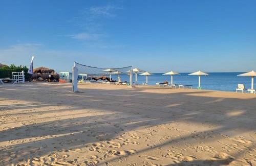 Al Ahyaa Apartment | Selena Bay Luxury Resort - Premium Apartment with Private Beach