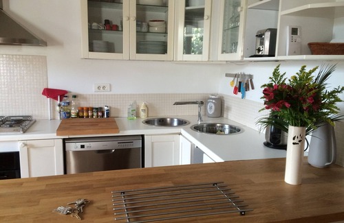 Conflans-Sainte-Honorine Apartment | Self catering Apartment Conflans bord de Seine