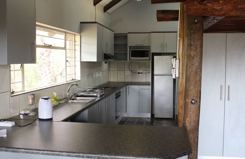 Krugersdorp Apartment | Self-catered Loft Apartment With Pool