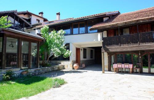 Kvartal Noviya Grad Ski Chalet | Self Catering Chalet Kulina