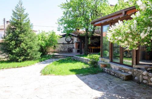 Kvartal Noviya Grad Ski Chalet | Self Catering Chalet Kulina