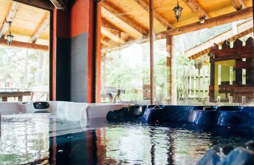 Prades Cottage | Self catering El Xalet de Prades for 10 people