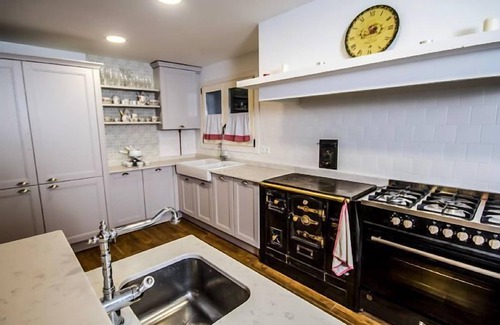 Ampuero Cottage | Self catering Los Respigos for 11 people