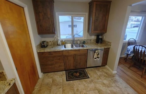 Idaho Falls House | Self Check-In & Free Wi-Fi in this Fresh Remodel!