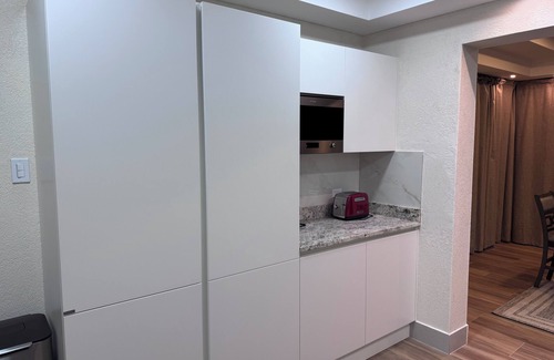West Terrace Apartment | Self Check-in King Bed and No Sharing Sunset Pool