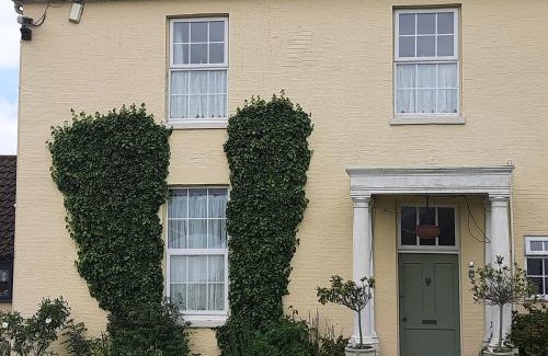Winterton-on-Sea Apartment | Self Contained apartment in Winterton Hall