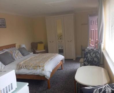 Bodmin Apartment | Self Contained Garden Annexe in Bodmin
