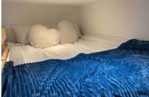 Guildford Apartment | Self contained Studio