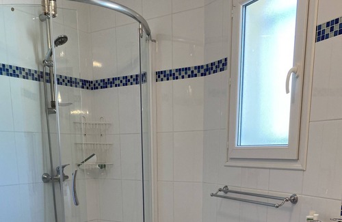 Salviac Villa | Self contained villa in Salviac, Lot. Sleeps 6 with private pool.