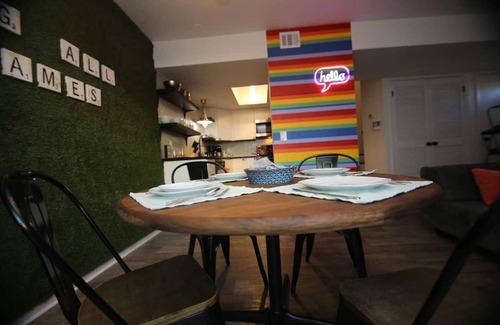 St. Johns Condo | Selfie Sanctuary
